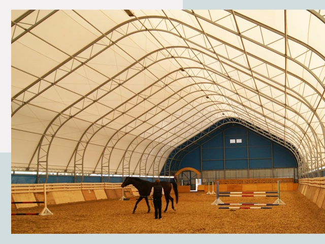 Строительство конных манежей в Дагестанских Огнях